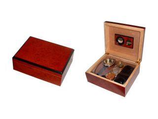 Humidor set for 25 cigars