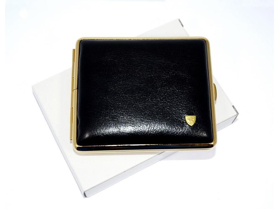 Louis Vuitton 2007 pre-owned Etui cigarette case - ShopStyle Tech  Accessories